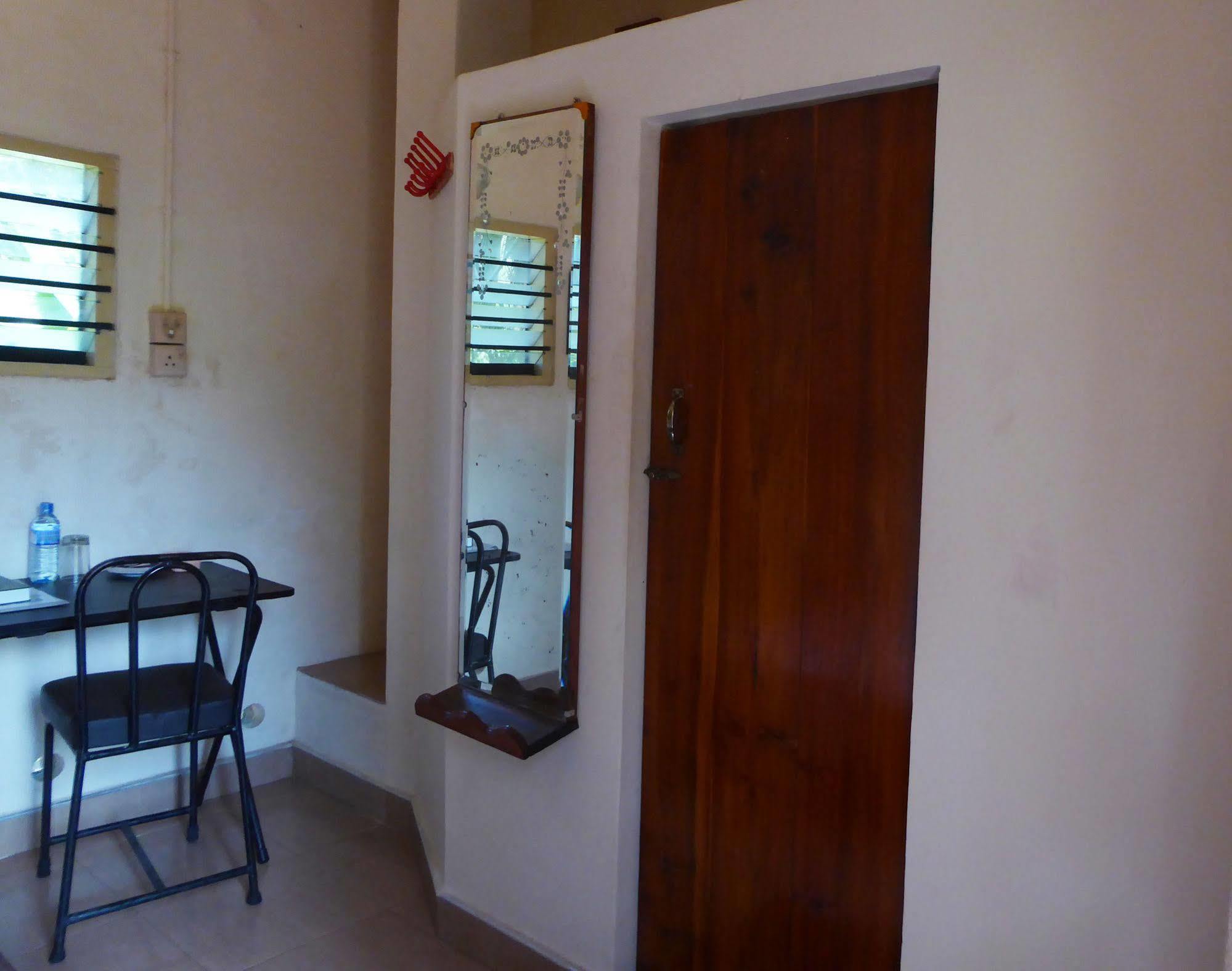 Riviera Resort Batticaloa Exterior photo